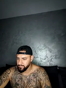 Bakws online show from October 31, 5:27 pm