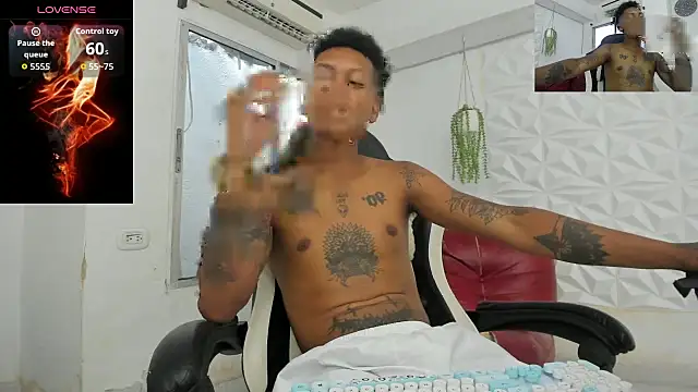 blackdirty420 online show from October 4, 9:30 pm