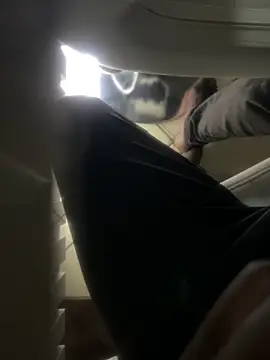 OneWhoBringsJoy online show from December 20, 10:50 pm