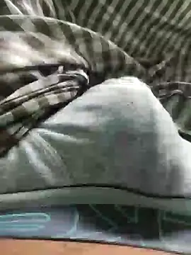 Tamil small cock online show from February 9, 1:46 pm