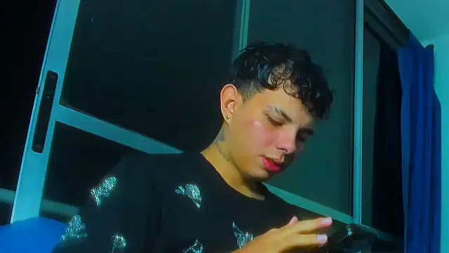 Alessandro 1610 online show from December 15, 7:49 am