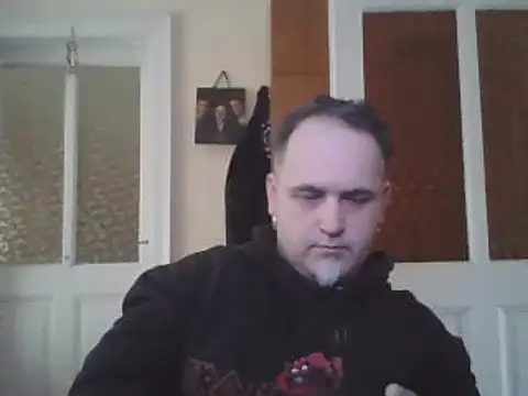 Snapshot of Szolga10 chatting on February 26, 1:52 pm Szolga10 online show from February 26, 1:52 pm