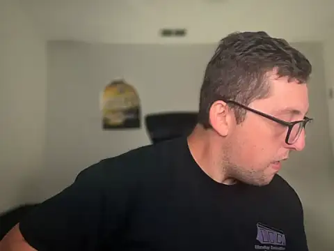 Milflover96 online show from September 9, 11:58 pm