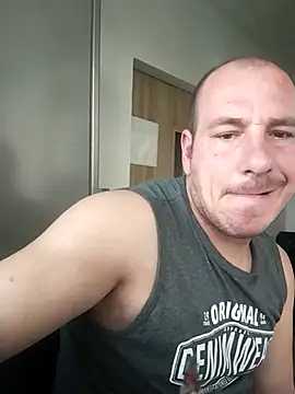 jarous32- online show from March 8, 6:09 am