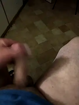 jarous32- online show from March 13, 4:16 am