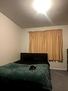 teeballin0001 online show from September 12, 10:59 am