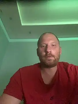 Krzysiekg123 online show from October 15, 5:31 pm