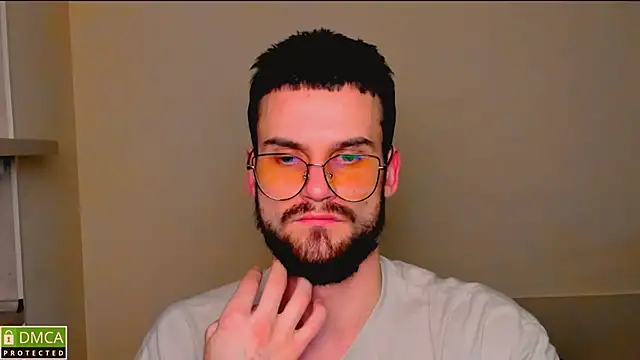 cari-love1 online show from March 4, 10:05 pm