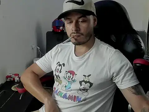 ragnar lothbrok777 online show from October 24, 7:15 pm