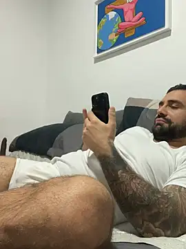 morfeoX online show from February 4, 3:18 pm