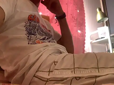 iswimnaked007 online show from February 19, 1:08 am