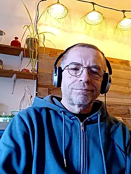 Xavspank2 online show from January 10, 3:05 pm