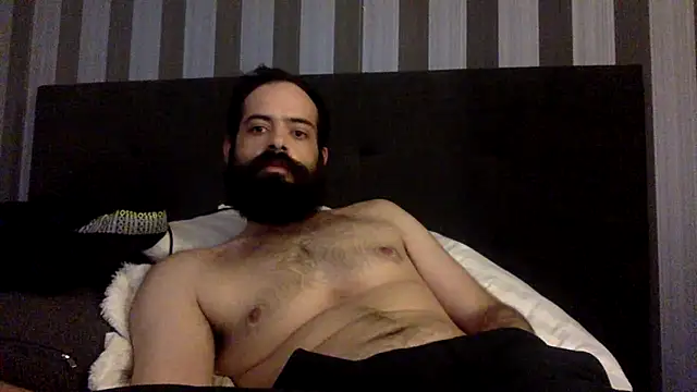 guccititi online show from September 29, 10:46 am