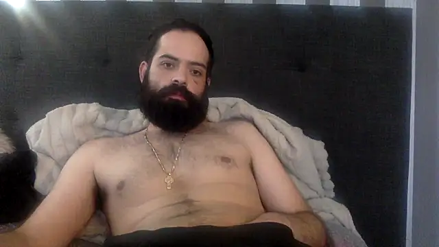 guccititi online show from September 21, 9:26 pm