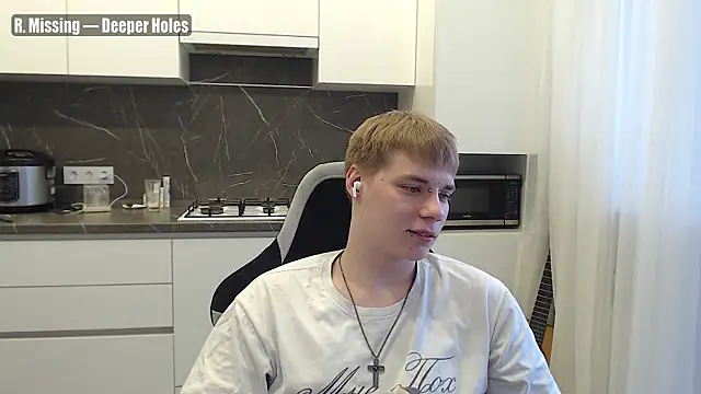 yourlildemon online show from June 20, 4:45 pm