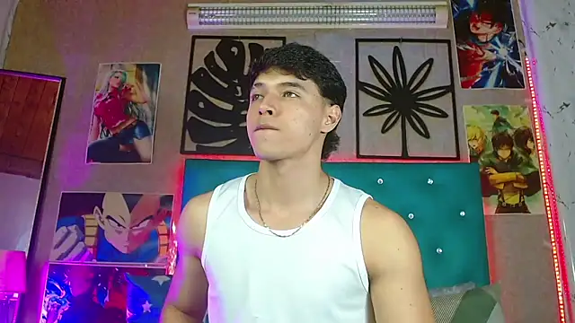 LiamAndrewzz online show from February 3, 6:40 am