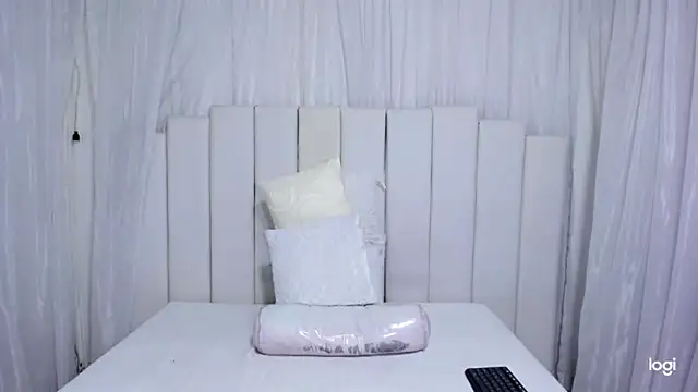 frank jhonsson online show from November 13, 4:55 pm