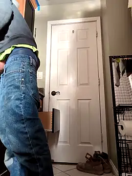 QueenM3 online show from February 27, 9:58 pm