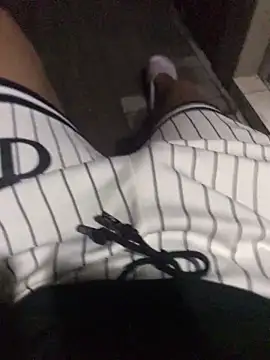 TwistedR online show from December 13, 10:27 pm