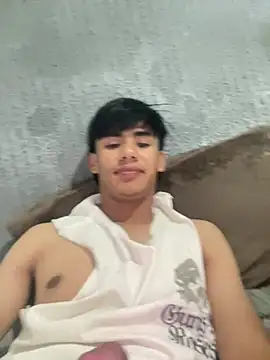 Erickhotddjots online show from July 23, 1:58 am
