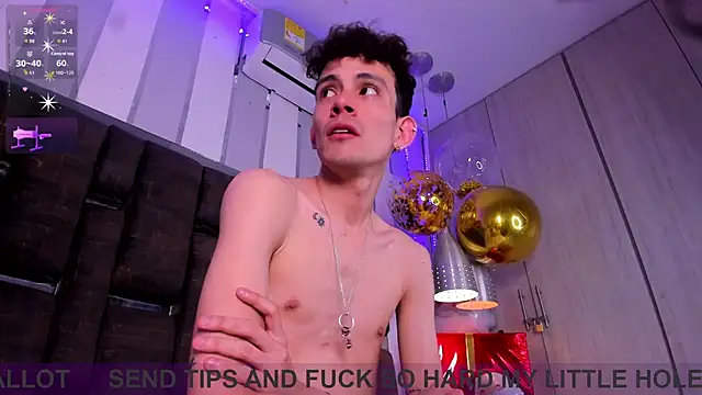 ValentinoMoreti online show from December 18, 5:36 am