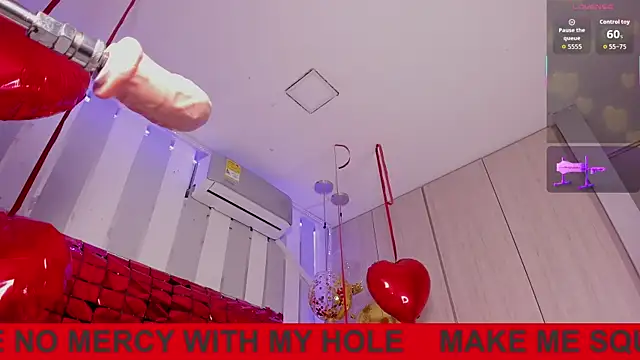 ValentinoMoreti online show from February 6, 5:59 am