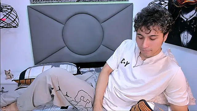 buddy whitte online show from January 12, 2:43 pm