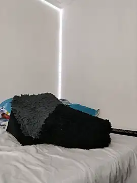 morenosiam online show from April 16, 7:08 am