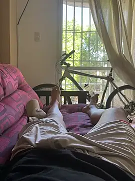 Snapshot of shuki0101 chatting on March 10, 3:09 pm shuki0101 online show from March 10, 3:09 pm