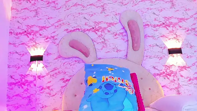 IM SINAY online show from March 8, 7:51 pm