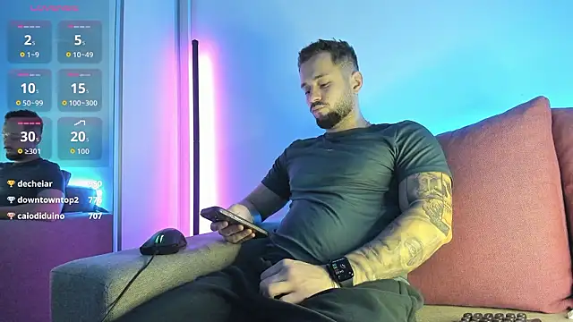 nicholasX1 online show from March 8, 2:04 am