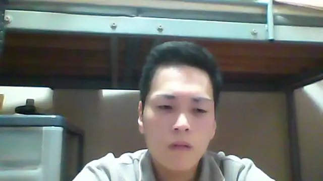 Snapshot of mgnhiroyuki chatting on October 2, 6:50 am mgnhiroyuki online show from October 2, 6:50 am