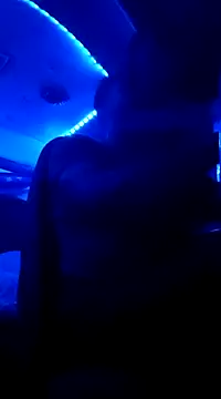 reycorona online show from March 13, 7:31 am