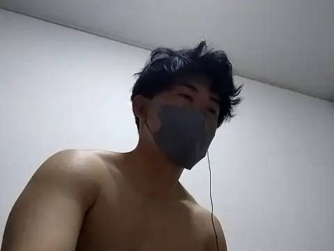 taaaaaa- online show from April 11, 1:25 pm