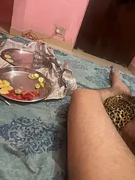 Randomrahulpillu online show from January 16, 7:38 pm