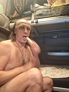 aleksis1313 online show from November 17, 8:34 pm