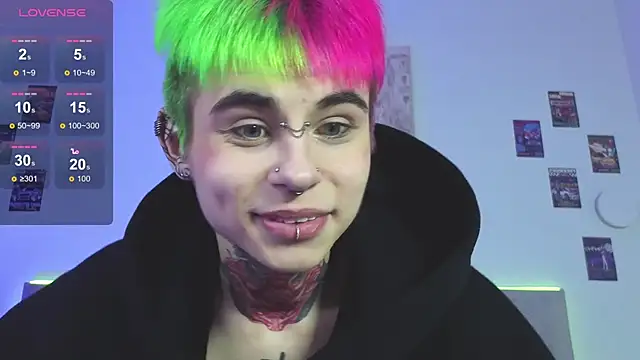 Alex Vallley online show from October 8, 8:35 pm