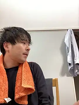 Snapshot of waka3232 chatting on October 16, 3:03 am waka3232 online show from October 16, 3:03 am
