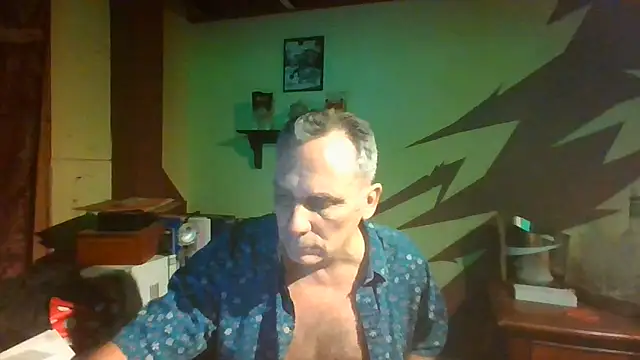 HunkofRock online show from July 1, 2:01 am