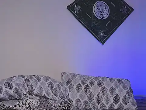 samevansx  online show from September 19, 3:01 pm