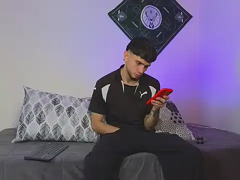 samevansx  online show from October 6, 2:33 pm