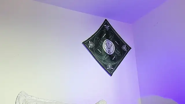 samevansx  online show from May 30, 5:02 pm