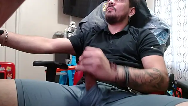 steez310 online show from January 6, 1:48 pm