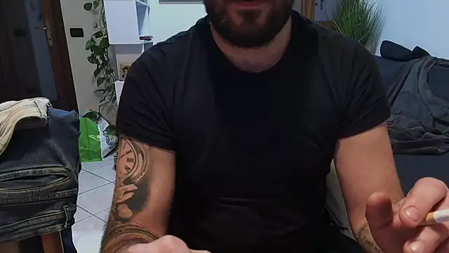 maialinofriuli online show from November 26, 10:57 pm