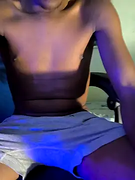 2BigBlacxxx online show from February 14, 5:52 pm