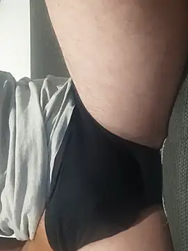 gui67675 online show from September 13, 4:35 am