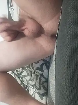 gui67675 online show from October 23, 6:55 pm