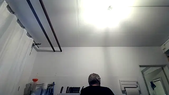 Berg Boy online show from December 16, 5:14 am