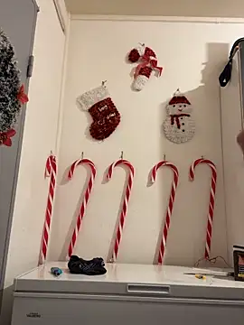 Hugo34bg online show from December 23, 3:48 am