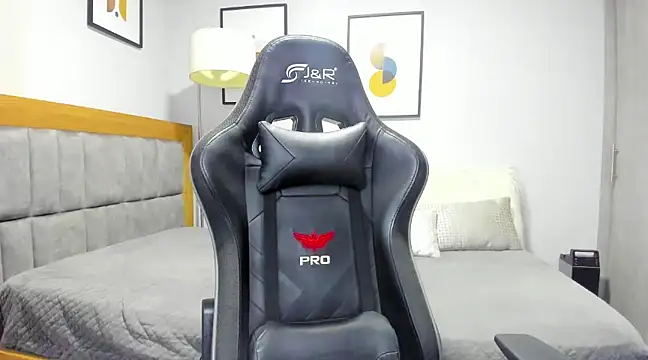 Dante Storm online show from March 21, 4:17 am